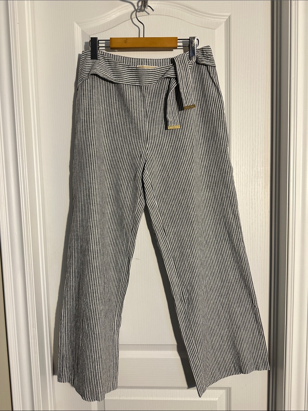 Michael Kors Black & White Striped Tie-Waist linen wide leg Pants